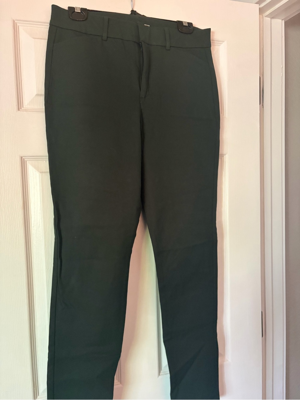 Old Navy Women's Skinny Jeans in Dark Green